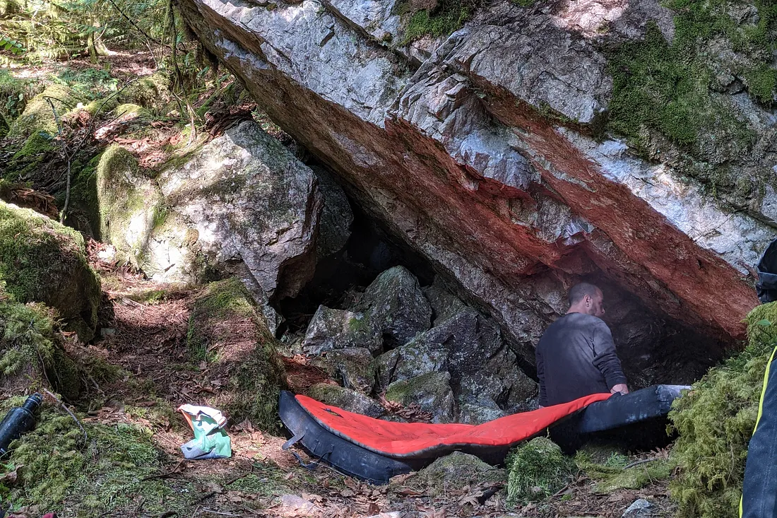 Best Bouldering Crash Pad of 2024